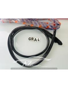 Guarnizione gocciolatoio dx Lancia Y10 88-95 7570105 -  Az Ricambi  Sei alla ricerca di ricambi per la tua auto d’epoca?