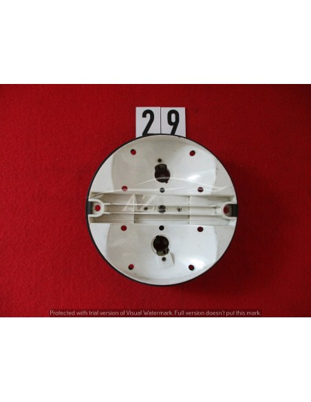 Fanale posteriore fiat 850 aric -  Az Ricambi  Sei alla ricerca di ricambi per la tua auto d’epoca?