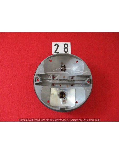 Fanale posteriore fiat 850 altissimo -  Az Ricambi  Sei alla ricerca di ricambi per la tua auto d’epoca?