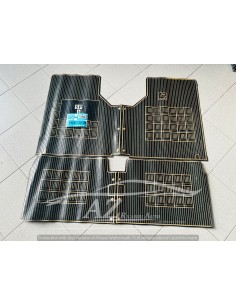 Tappeti Renault R4 R6 beige/nero pegaso 1080 -  Az Ricambi  Sei alla ricerca di ricambi per la tua auto d’epoca?