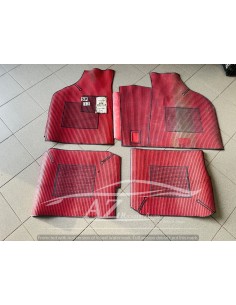 Tappeti Fiat Uno rosso nero lato dx sbiadito -  Az Ricambi  Sei alla ricerca di ricambi per la tua auto d’epoca?