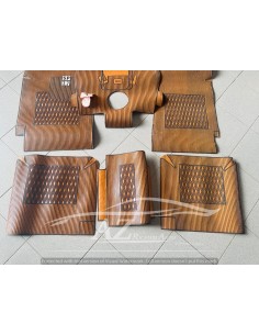 Tappeto Fiat 132 beige nero 10108 -  Az Ricambi  Sei alla ricerca di ricambi per la tua auto d’epoca? 2