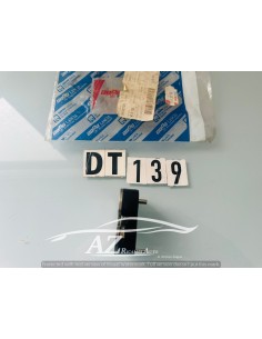 Serratura scontro porta sx Fiat Uno Lancia Y10 5941516 -  Az Ricambi  Sei alla ricerca di ricambi per la tua auto d’epoca? 2