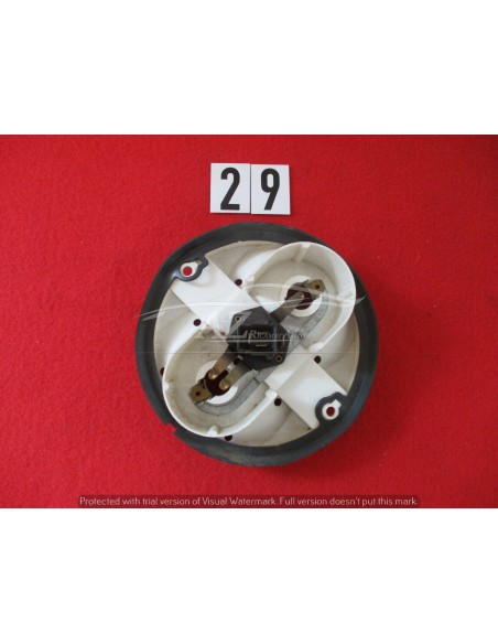 Fanale posteriore fiat 850 aric -  Az Ricambi  Sei alla ricerca di ricambi per la tua auto d’epoca?