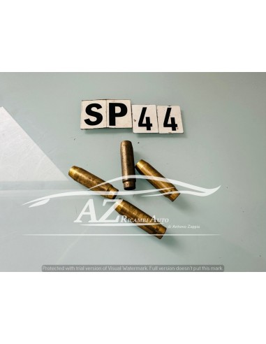 Guida valvola 7,70-13,00-47,10 set 4-pezzi -  Az Ricambi  Sei alla ricerca di ricambi per la tua auto d’epoca?