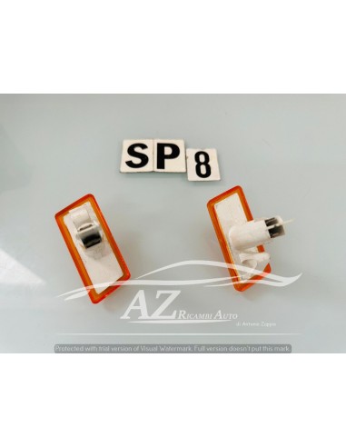 Lucciola freccia coppia Fiat Ritmo Veralux -  Az Ricambi  Sei alla ricerca di ricambi per la tua auto d’epoca?