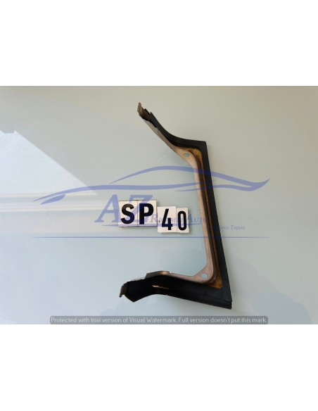 Cornice faro posteriore sx Fiat Argenta -  Az Ricambi  Sei alla ricerca di ricambi per la tua auto d’epoca?