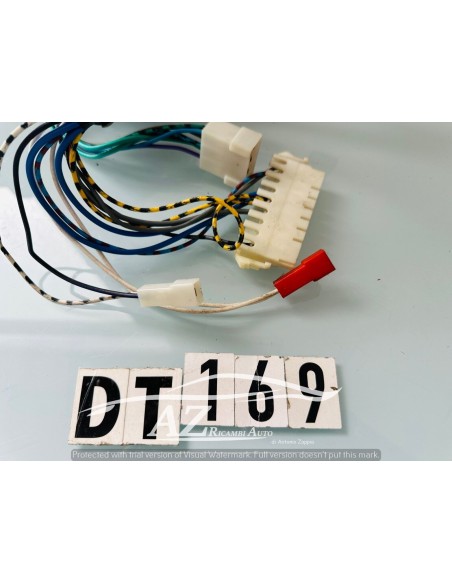 Devioluci interruttore luci frecce Fiat Ritmo marrone -  Az Ricambi  Sei alla ricerca di ricambi per la tua auto d’epoca?