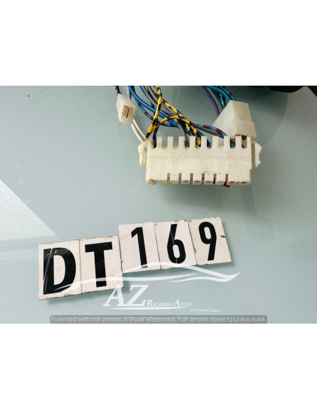 Devioluci interruttore luci frecce Fiat Ritmo marrone -  Az Ricambi  Sei alla ricerca di ricambi per la tua auto d’epoca?