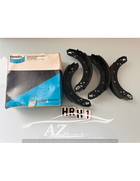 Serie ganasce freno Ford Escort Triumph Dolomite 1.3 B325507 -  Az Ricambi  Sei alla ricerca di ricambi per la tua auto d’epoca?