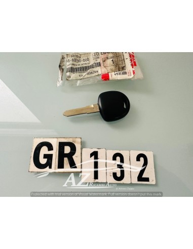 Chiave neutra Suzuki 3714583E30 000 -  Az Ricambi  Sei alla ricerca di ricambi per la tua auto d’epoca?
