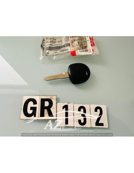Chiave neutra Suzuki 3714583E30 000 -  Az Ricambi  Sei alla ricerca di ricambi per la tua auto d’epoca?
