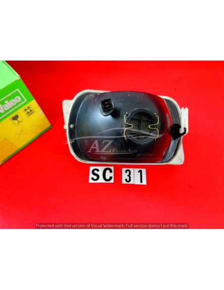 Faro Proiettore anteriore sx Peugeot 205 Valeo 84385 -  Az Ricambi  Sei alla ricerca di ricambi per la tua auto d’epoca?