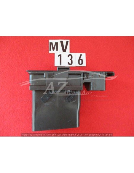 7562836 diffusore aria lato dx marrone per lancia y10 88-92 -  Az Ricambi  Sei alla ricerca di ricambi per la tua auto d’epoca?