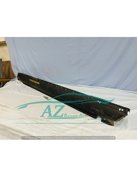 Sottoporta dx Mercedes 200