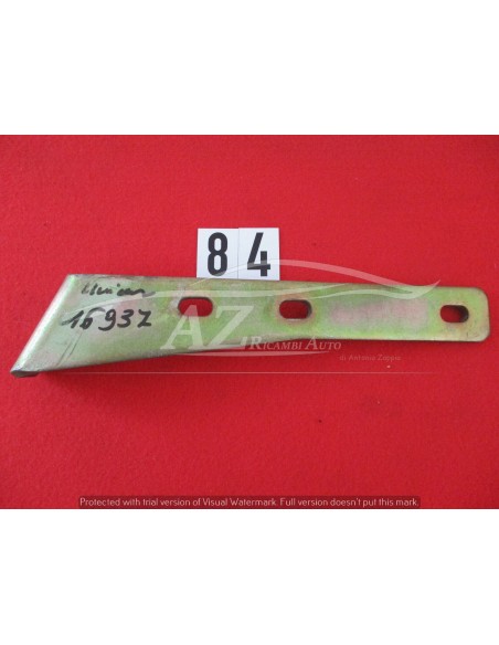 16937 staffa paraurti anteriore dx per fiat 128 c cl -  Az Ricambi  Sei alla ricerca di ricambi per la tua auto d’epoca?