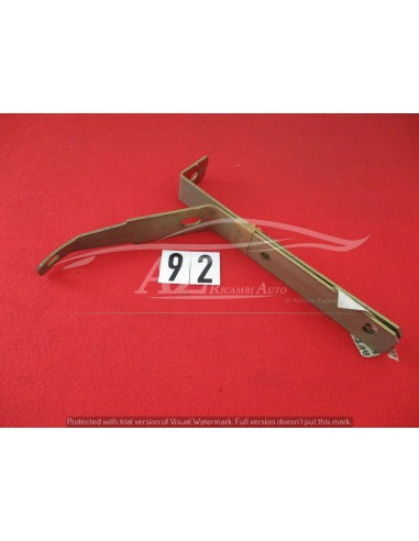 4205484 staffa paraurti anteriore per fiat 128 72 -  Az Ricambi  Sei alla ricerca di ricambi per la tua auto d’epoca?