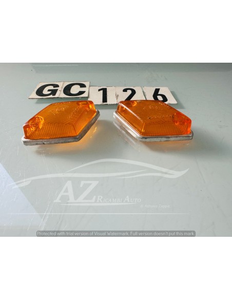 Coppia plastiche lucciola frecce Renault R4 R5