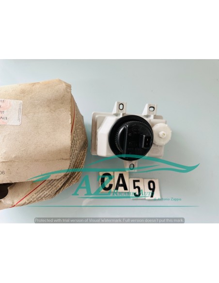 Faro fendinebbia dx Volkswagen Polo III 6N0941700