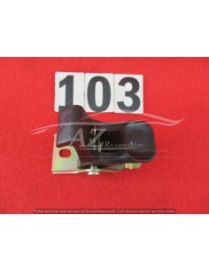 82390527 gancio apertura cofano motore per lancia thema -  Az Ricambi  Sei alla ricerca di ricambi per la tua auto d’epoca? 2