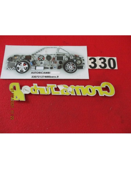 Fregio logo adesivo adatto a fiat croma turbo d id -  Az Ricambi  Sei alla ricerca di ricambi per la tua auto d’epoca?