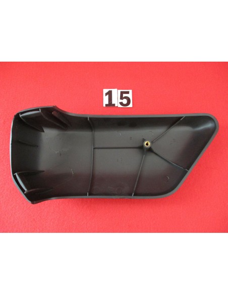 Cantonale paraurti posteriore 28054 sx per austin metro -  Az Ricambi  Sei alla ricerca di ricambi per la tua auto d’epoca?