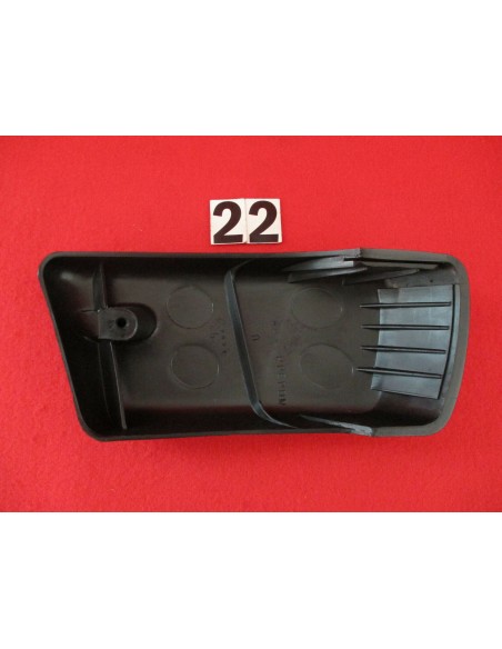 Cantonale paraurti posteriore 17653 dx fiat 127 fiorino -  Az Ricambi  Sei alla ricerca di ricambi per la tua auto d’epoca?