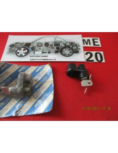 Maniglia blocchetto fiat 238 241 nera -  Az Ricambi  Sei alla ricerca di ricambi per la tua auto d’epoca?