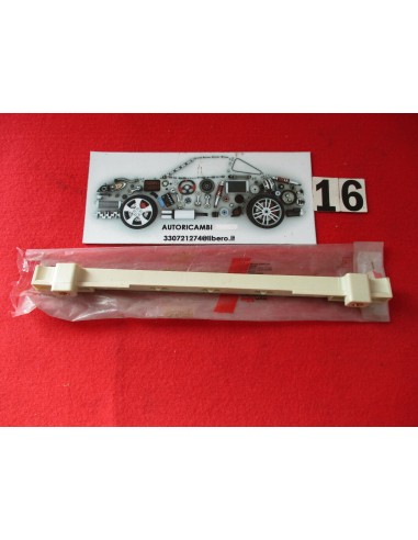 5954969 7549016 guida vetro fiat regata ritmo -  Az Ricambi  Sei alla ricerca di ricambi per la tua auto d’epoca?