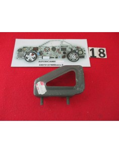 7549358 staffa supporto paraurti posteriore fiat panda 85-03 -  Az Ricambi  Sei alla ricerca di ricambi per la tua auto d’epoca?