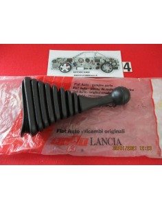 7558210 pomello leva cuffia cambio fiat regata 5-marce -  Az Ricambi  Sei alla ricerca di ricambi per la tua auto d’epoca?