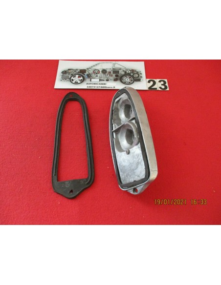 supporto fanale posteriore fiat 500 giardiniera -  Az Ricambi  Sei alla ricerca di ricambi per la tua auto d’epoca?