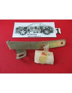 4246779 staffa supporto paraurti anteriore sx fiat 124 special -  Az Ricambi  Sei alla ricerca di ricambi per la tua auto d’e... 2