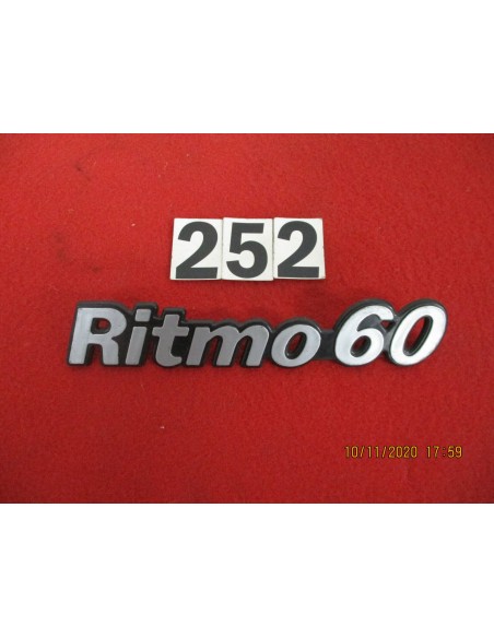logo fregio scritta fiat ritmo 60 in plastica -  Az Ricambi  Sei alla ricerca di ricambi per la tua auto d’epoca?