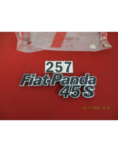 575645 logo fregio scritta fiat panda 45 s -  Az Ricambi  Sei alla ricerca di ricambi per la tua auto d’epoca?