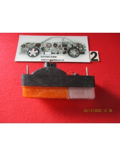 fanalino anteriore dx fiat 128 coupe' -  Az Ricambi  Sei alla ricerca di ricambi per la tua auto d’epoca?