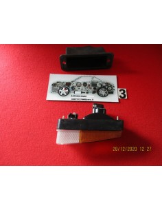 fanalino anteriore sx fiat 132 -  Az Ricambi  Sei alla ricerca di ricambi per la tua auto d’epoca?