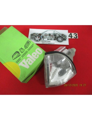 84455 fanalino anteriore sx fiat croma -  Az Ricambi  Sei alla ricerca di ricambi per la tua auto d’epoca?