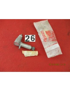 4339888 ingranaggio rinvio contachilometri 9-denti 100.100 fiat 131 132 -  Az Ricambi  Sei alla ricerca di ricambi per la tua...