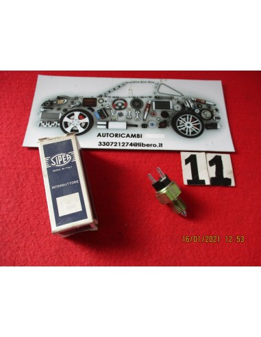 3525 interruttore luce retromarcia alfa-romeo 33 alfasud -  Az Ricambi  Sei alla ricerca di ricambi per la tua auto d’epoca?