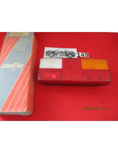 fanale fanalino posteriore 5948274 dx siem fiat autocarro -  Az Ricambi  Sei alla ricerca di ricambi per la tua auto d’epoca?