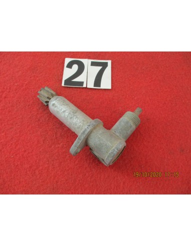 ingranaggio rinvio contachilometri 9-denti fiat 1100 103 -  Az Ricambi  Sei alla ricerca di ricambi per la tua auto d’epoca?