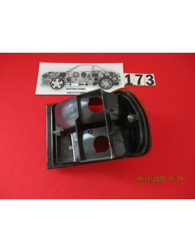328891 fanale posteriore dx altissimo alfa-romeo alfasud -  Az Ricambi  Sei alla ricerca di ricambi per la tua auto d’epoca?