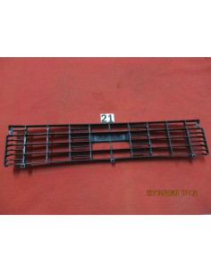 griglia mascherina fiat 127 147 diesel -  Az Ricambi  Sei alla ricerca di ricambi per la tua auto d’epoca? 2