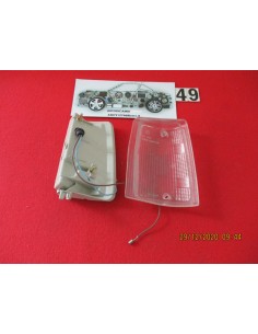 fanalino anteriore sx fiat uno turbo 1â° serie -  Az Ricambi  Sei alla ricerca di ricambi per la tua auto d’epoca? 2