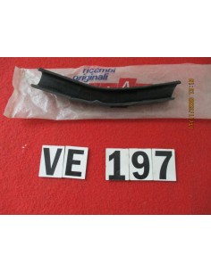 4424125 profilo sx supporto spoiler fiat 127 sport top -  Az Ricambi  Sei alla ricerca di ricambi per la tua auto d’epoca? 2