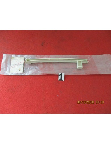 5974590 guida vetro porta posteriore sx fiat 131 -  Az Ricambi  Sei alla ricerca di ricambi per la tua auto d’epoca?