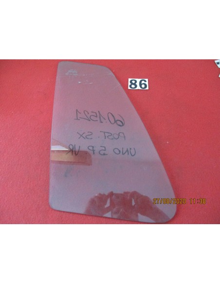 vetro fisso posteriore sx verde fiat uno sekurit -  Az Ricambi  Sei alla ricerca di ricambi per la tua auto d’epoca?