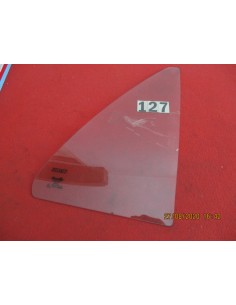 vetro fisso posteriore dx bronzo fiat croma sicursiv/fiat -  Az Ricambi  Sei alla ricerca di ricambi per la tua auto d’epoca?