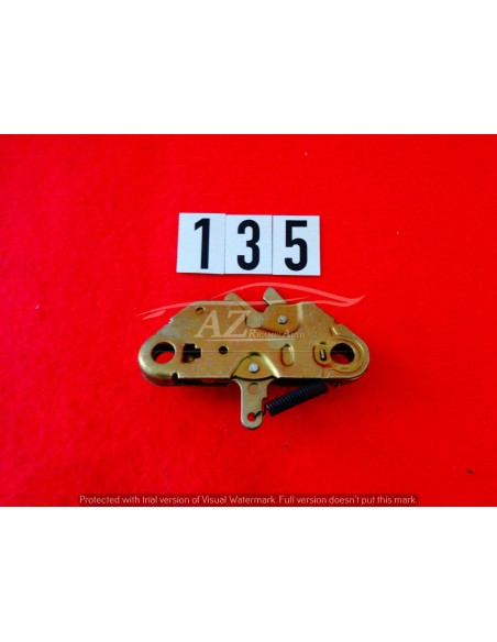 serratura cofano anteriore fiat 126 -  Az Ricambi  Sei alla ricerca di ricambi per la tua auto d’epoca?